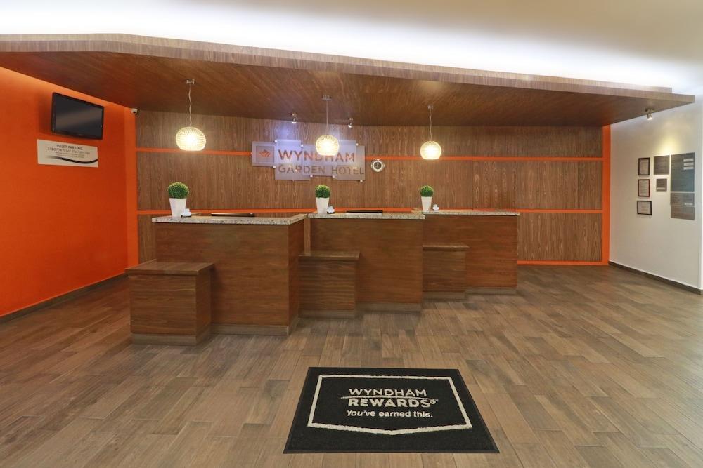 Wyndham Garden Guadalajara Acueducto Otel Zapopan Dış mekan fotoğraf