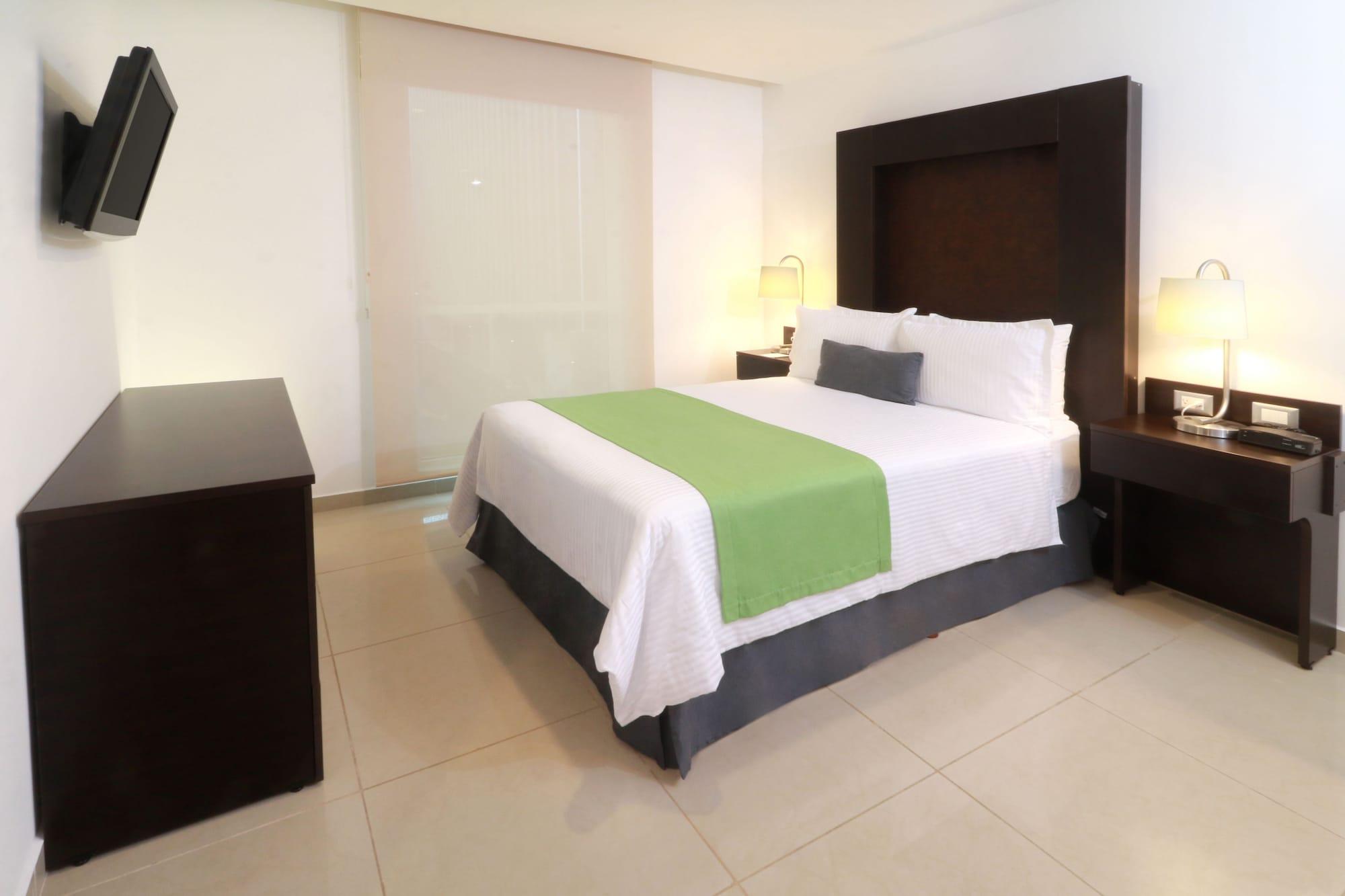 Wyndham Garden Guadalajara Acueducto Otel Zapopan Dış mekan fotoğraf