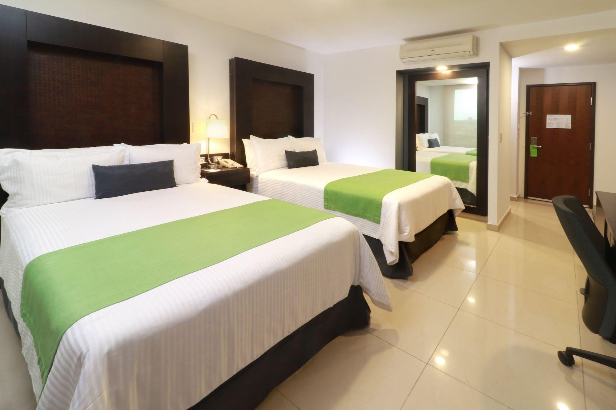 Wyndham Garden Guadalajara Acueducto Otel Zapopan Dış mekan fotoğraf