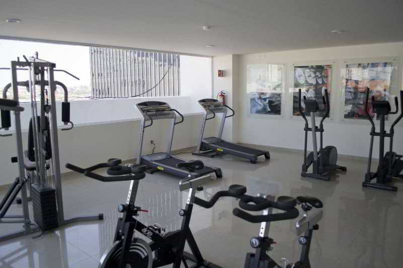 Wyndham Garden Guadalajara Acueducto Otel Zapopan Dış mekan fotoğraf